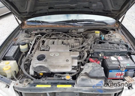 2001 Infiniti I30 Luxury from USA, damaged, VIN JNKCA31A11T015270